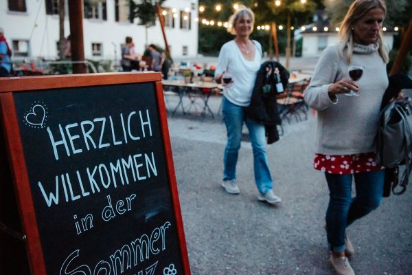 Herzlich willkommen zur Sommerbeiz